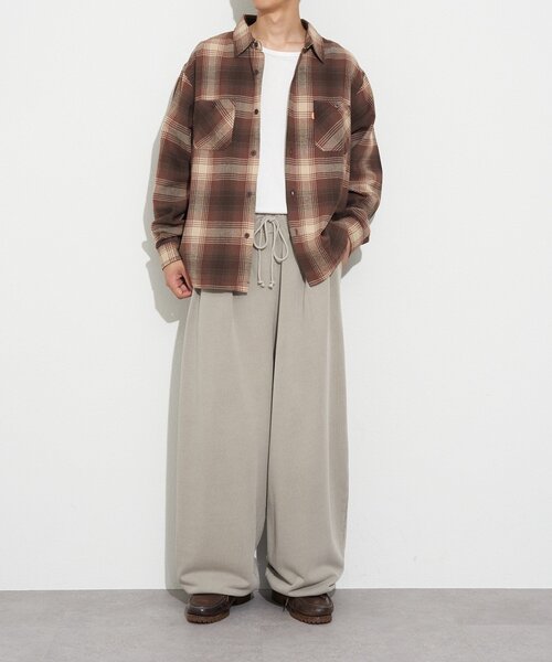 CIAOPANIC（チャオパニック）の「ピグメントワイドスウェットパンツ（その他パンツ・メンズ・チャコールグレー/グレイッシュベージュ・LARGE/MEDIUM）」の12枚目の写真