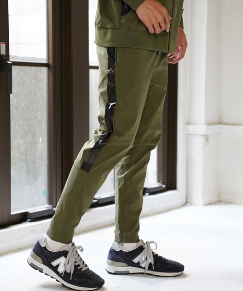 LUXE/R GOLF(ラグジュ ゴルフ)の「(RM)【LUXE/R GOLF】ストレッチ クロス サイドライン プリント チノパンツ(チノパンツ・メンズ・グレー/ブラック/カーキ/ベージュ・XL/L/M)」の6枚目の写真