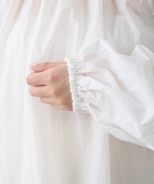 Whim Gazette（ウィムガゼット）の「ギャザーボウタイブラウス（シャツ/ブラウス・レディース・ホワイト/ブラック・FREE）」の18枚目の写真