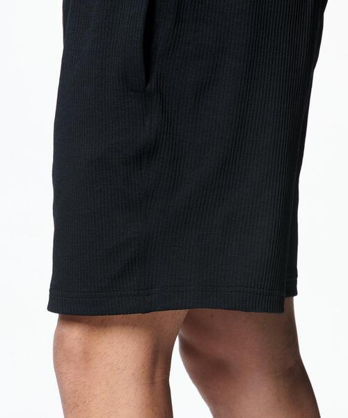 UNDER ARMOUR(アンダーアーマー)の「UAジャーニーリブ ショーツ(トレーニング/メンズ)(その他パンツ・メンズ・ブラック・3XL/L/2XL/XL)」の4枚目の写真