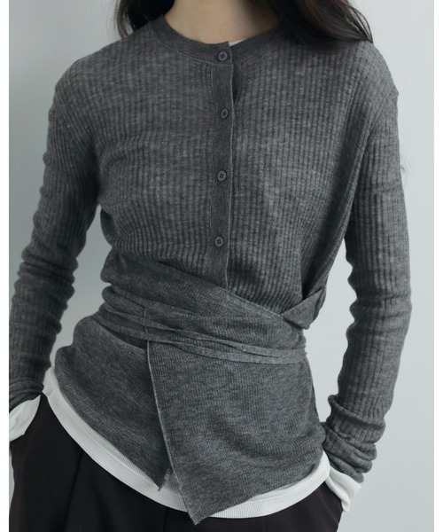 anuke（アンヌーク）の「Wool Cachecoeur Cardigan（カーディガン/ボレロ・レディース・チャコールグレー/アイボリー・FREE）」の12枚目の写真