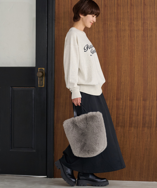 JOURNAL STANDARD relume（ジャーナルスタンダード　レリューム）の「《追加》RELUMEファーバッグ（ハンドバッグ・レディース・ネイビー/ベージュ/チャコールグレー・FREE）」の4枚目の写真