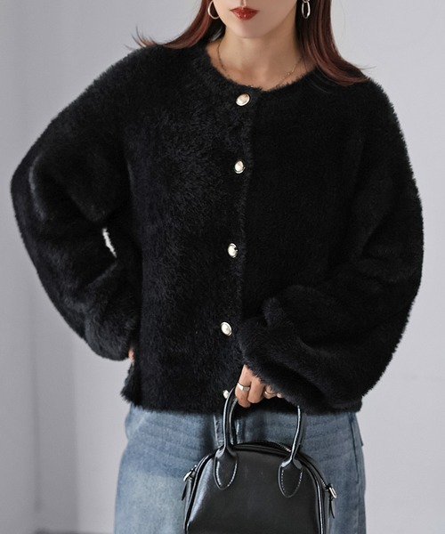 Riberry（リベリー）の「金ボタンシャギーニットカーディガン（カーディガン/ボレロ・レディース・チャコールグレー/オフホワイト/ブラック・FREE）」の3枚目の写真