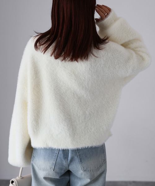 Riberry（リベリー）の「金ボタンシャギーニットカーディガン（カーディガン/ボレロ・レディース・チャコールグレー/オフホワイト/ブラック・FREE）」の18枚目の写真