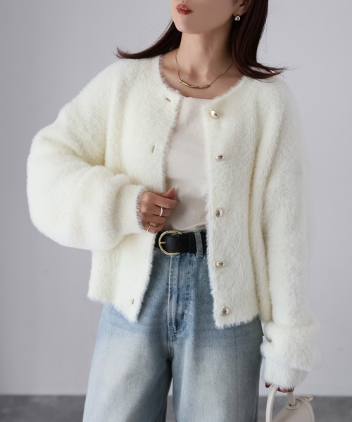 Riberry（リベリー）の「金ボタンシャギーニットカーディガン（カーディガン/ボレロ・レディース・チャコールグレー/オフホワイト/ブラック・FREE）」の16枚目の写真