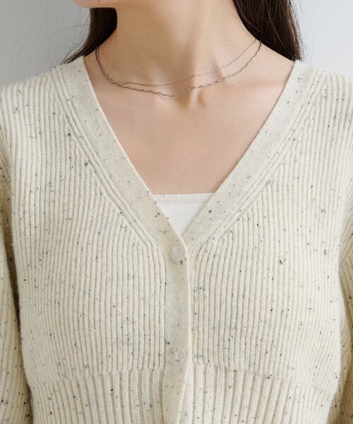 Kastane(カスタネ)の「【新色追加/5色展開】ペプラムネップニットカーディガン(ニット/セーター・レディース・チャコールグレー/ブルー/アイボリー/レッド/サックスブルー・FREE)」の22枚目の写真