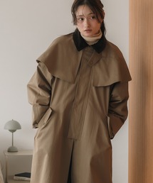 ネイビー」に該当するステンカラーコート（ベージュ系）ファッション