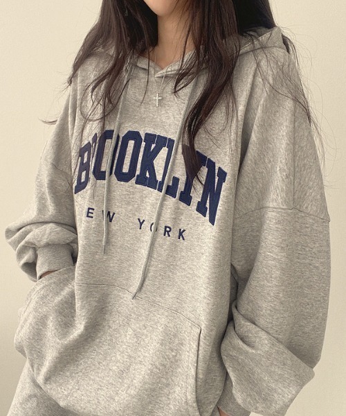 Teem Store(チームストア)の「【裏起毛】英字刺繍ビッグシルエットパーカー(パーカー・レディース・オートミール/ネイビー/グレー・F)」の21枚目の写真