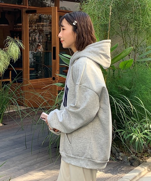 Teem Store(チームストア)の「【裏起毛】英字刺繍ビッグシルエットパーカー(パーカー・レディース・オートミール/ネイビー/グレー・F)」の20枚目の写真