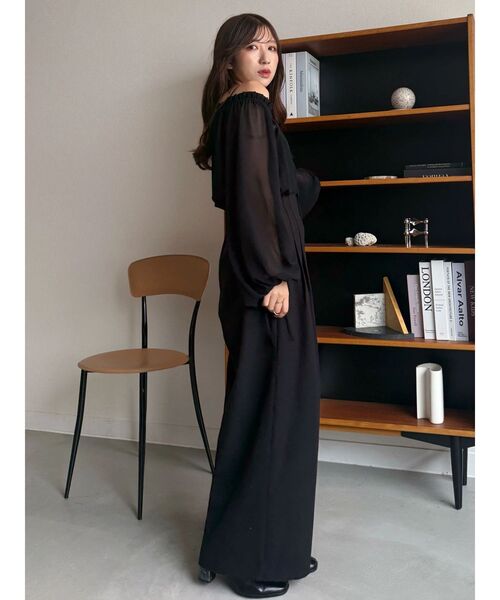 MERCURYDUO（マーキュリーデュオ）の「ボリュームスリーブドッキングロンパース（ワンピース・レディース・アイボリー/ブラック・SMALL/MEDIUM）」の20枚目の写真