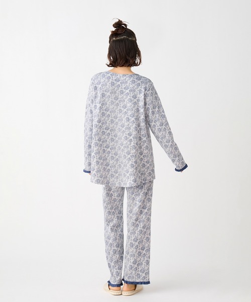 KID BLUE（キッドブルー）の「キッドブルー -２５接結フラワーＪＱ -長袖パジャマ -KNCK538 -kidblue（ルームウェア/パジャマ・レディース・ミント/アイボリー・L/M）」の4枚目の写真