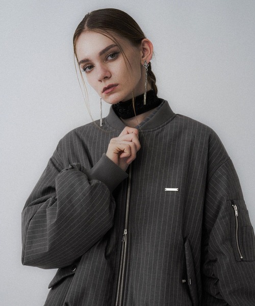 HARE（ハレ）の「ピンストライプMA-1ブルゾン(HARE)（MA-1・レディース・グレー/ブラック・FREE）」の2枚目の写真