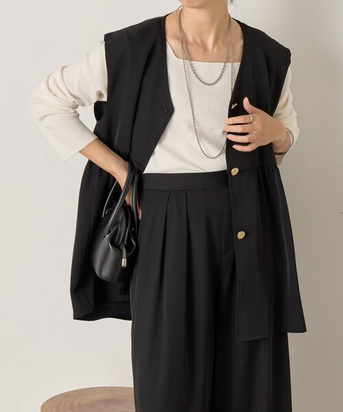 Jena espace merveilleux(ジェナ エスパスメルヴェイユ)の「《さわゆい企画》【WEB限定 】スクエアネックニット(ニット/セーター・レディース・ブラック/オフホワイト・FREE)」の12枚目の写真