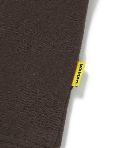 WKNDRS(ウィーキャンドース)の「THIEVES T-SHIRT (BROWN)(Tシャツ/カットソー・レディース・その他・MEDIUM/LARGE/X-LARGE/SMALL)」の2枚目の写真