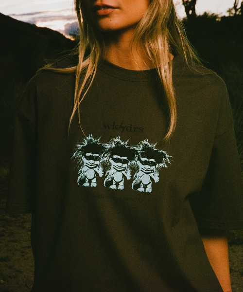 WKNDRS(ウィーキャンドース)の「THIEVES T-SHIRT (BROWN)(Tシャツ/カットソー・レディース・その他・MEDIUM/LARGE/X-LARGE/SMALL)」の3枚目の写真