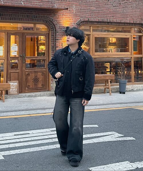 DNSR(ディーエヌエスアール)の「ワイドフレアデニムパンツブラック(デニムパンツ・メンズ・その他・LARGE/MEDIUM/SMALL/X-LARGE)」の8枚目の写真
