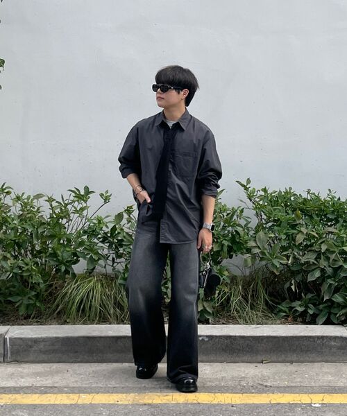 DNSR(ディーエヌエスアール)の「ワイドフレアデニムパンツブラック(デニムパンツ・メンズ・その他・LARGE/MEDIUM/SMALL/X-LARGE)」の20枚目の写真