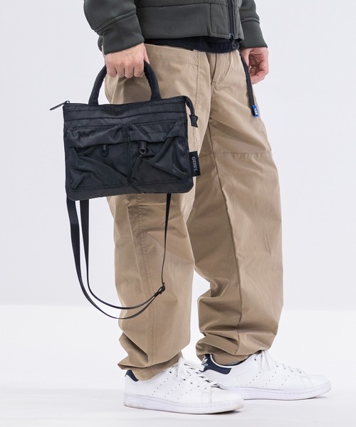 GERRY（ジェリー）の「【Y】〔GERRY/ジェリー〕ダブルポケット ヘルメットバッグ（ショルダーバッグ・メンズ・ダークグリーン/ブラック・FREE）」の20枚目の写真