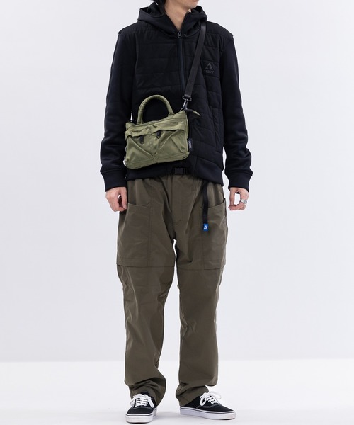 GERRY（ジェリー）の「【Y】〔GERRY/ジェリー〕ダブルポケット ヘルメットバッグ（ショルダーバッグ・メンズ・ダークグリーン/ブラック・FREE）」の9枚目の写真