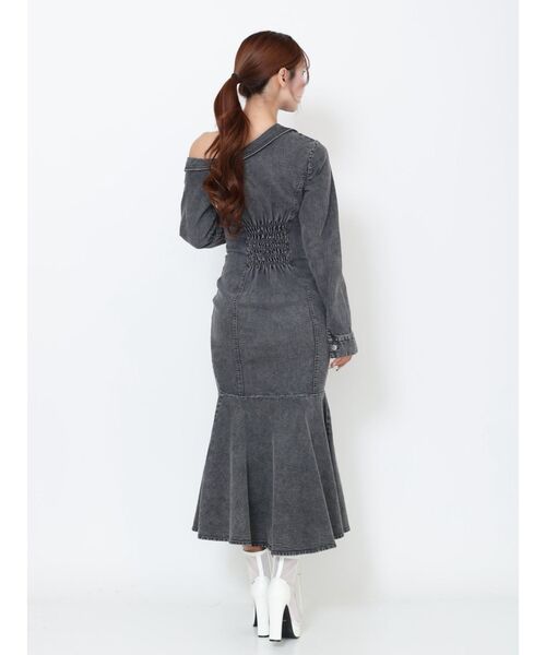 EATME（イートミー）の「アシンメトリーマーメイドデニムワンピース（ワンピース・レディース・ブルー/ブラック・SMALL/MEDIUM）」の9枚目の写真