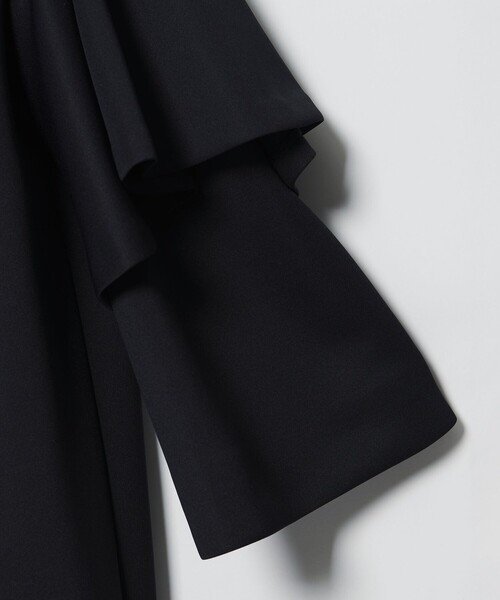 UNITED ARROWS（ユナイテッドアローズ）の「SPONGY フレアスリーブ コート（ノーカラーコート・レディース・ネイビー/ブラック・38/36）」の22枚目の写真