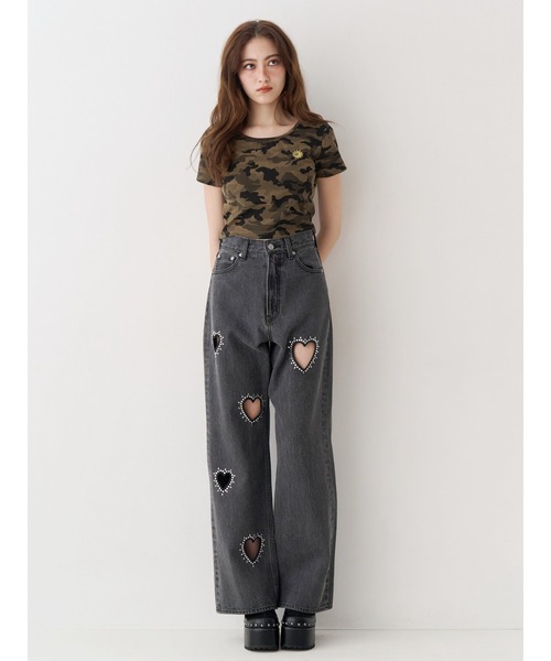 EVRIS（エヴリス）の「ビジューハートカッティングワイドデニムパンツ（デニムパンツ・レディース・ブラック/ブルー・SMALL/MEDIUM）」の5枚目の写真