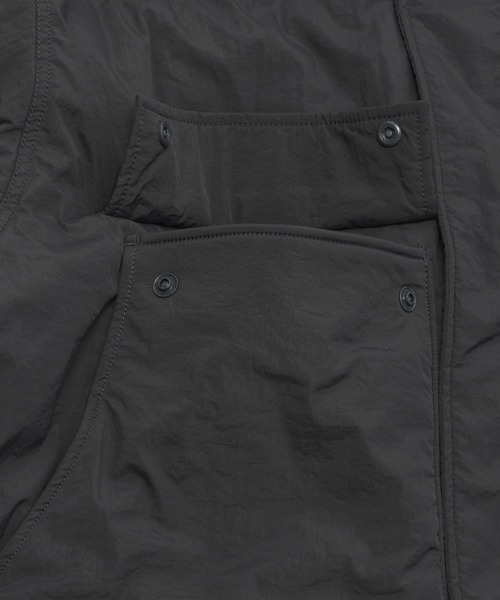 niko and（ニコアンド）の「アライドモンスター切り替えジャケット