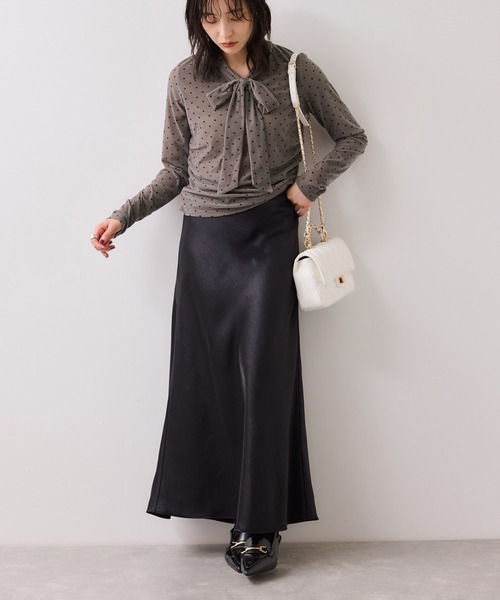 VIS（ビス）の「ベロアボウタイドットカットソー（Tシャツ/カットソー・レディース・オフホワイト/ベージュ系その他・FREE）」の12枚目の写真