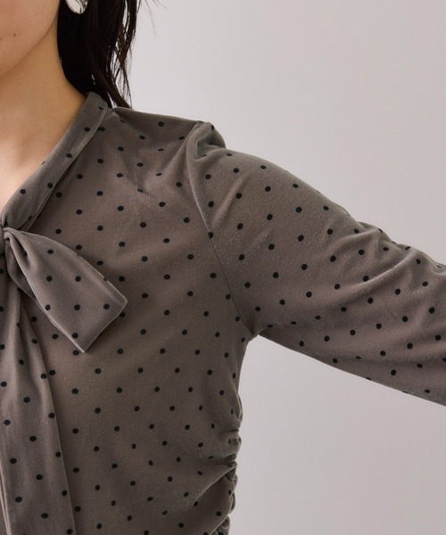 VIS（ビス）の「ベロアボウタイドットカットソー（Tシャツ/カットソー・レディース・オフホワイト/ベージュ系その他・FREE）」の20枚目の写真