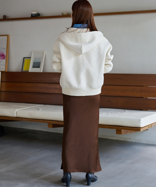 JOURNAL STANDARD relume(ジャーナルスタンダード レリューム)の「《追加2》サテンナロースカート(スカート・レディース・ブラック/ブラウン・36/38)」の15枚目の写真