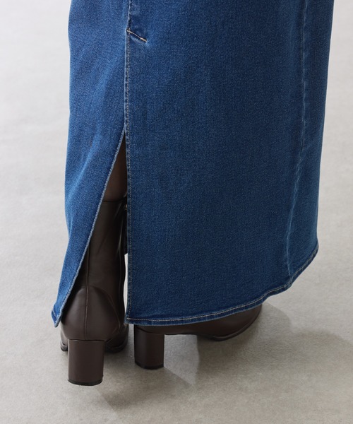 COLLAGE GALLARDAGALANTE（コラージュガリャルダガランテ）の「Q.anos/リラックスナローデニムスカート（デニムスカート・レディース・ライトグレー/ブルー・0/1）」の18枚目の写真