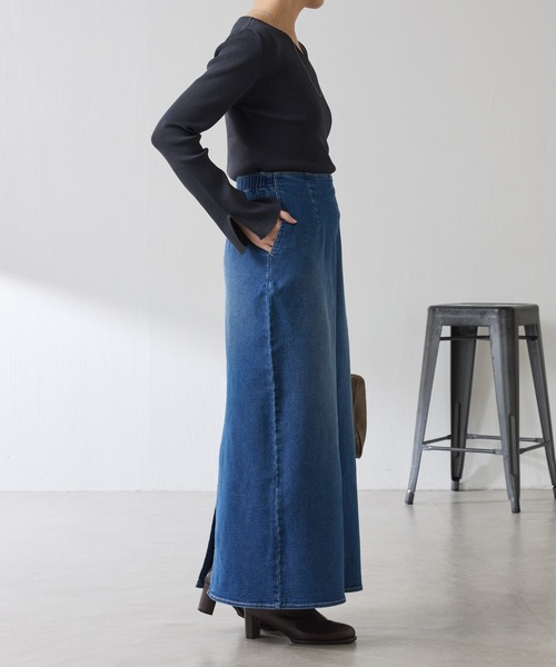 COLLAGE GALLARDAGALANTE（コラージュガリャルダガランテ）の「Q.anos/リラックスナローデニムスカート（デニムスカート・レディース・ライトグレー/ブルー・0/1）」の8枚目の写真