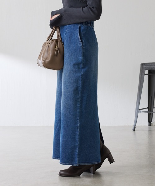 COLLAGE GALLARDAGALANTE（コラージュガリャルダガランテ）の「Q.anos/リラックスナローデニムスカート（デニムスカート・レディース・ライトグレー/ブルー・0/1）」の3枚目の写真