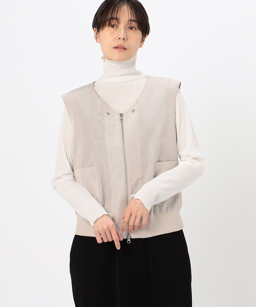 Gabardine K.T(ギャバジンケーティー)の「〔 +サイズ 〕 【レイヤード】シャンブレータフタ ブルゾン(ブルゾン・レディース・サックスブルー/ネイビー/ライトグレー・15号)」の15枚目の写真