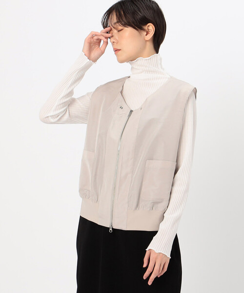 Gabardine K.T(ギャバジンケーティー)の「〔 +サイズ 〕 【レイヤード】シャンブレータフタ ブルゾン(ブルゾン・レディース・サックスブルー/ネイビー/ライトグレー・15号)」の16枚目の写真