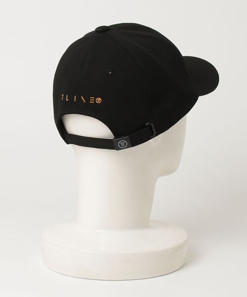 MARK & LONA（マークアンドロナ）の「Lexa Emblem Cap | MEN and WOMEN（キャップ・メンズ・ホワイト/ブラック・SMALL/MEDIUM）」の12枚目の写真