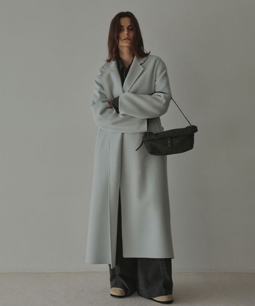 ETRE TOKYO（エトレトウキョウ）の「ウォームロングシャツコート