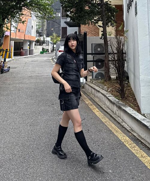 DECET WOMEN(デケット ウーマン)の「カーゴミニスカート DCSK004BlueA(スカート・レディース・その他・X-SMALL/SMALL/MEDIUM)」の2枚目の写真