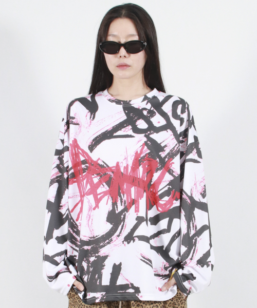 DEMARC（ドゥマーク）の「STREET GRAFFITI LOGO TEXT OVERSIZED T-SHIRT - Black（Tシャツ/カットソー・レディース・その他・MEDIUM/LARGE）」の7枚目の写真