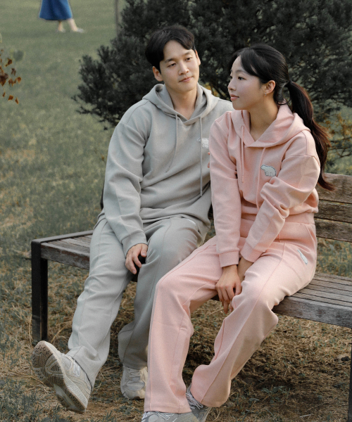 BEARHOUSE(ベアハウス)の「クラウド(Cloud) セミクロップフードパーカー_PK(パーカー・レディース・その他・SMALL/MEDIUM)」の3枚目の写真