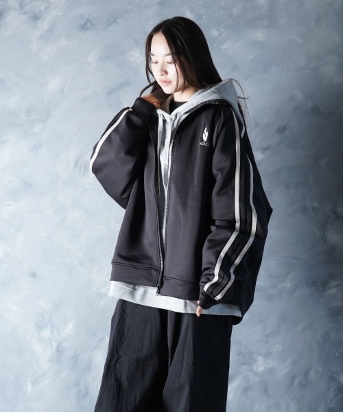NOIZY（ノイジー）の「THREADS NOIZ TRACK JKT（ジャージ）」 - WEAR