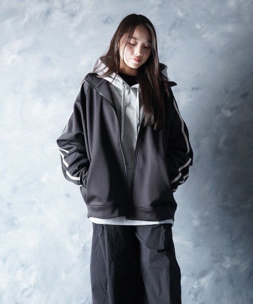 セール】THREADS NOIZ TRACK JKT / ワンポイント 刺繍 サイドライン