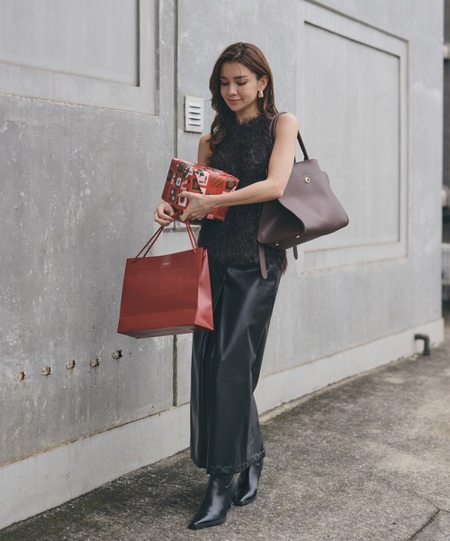 KINO THE KEI(キノザケイ)の「ファーライク ニット 2WAY トップス KINO THE KEI(ニット/セーター・レディース・ダークブラウン/ホワイト/グレイッシュベージュ/ベージュ・フリー)」の7枚目の写真