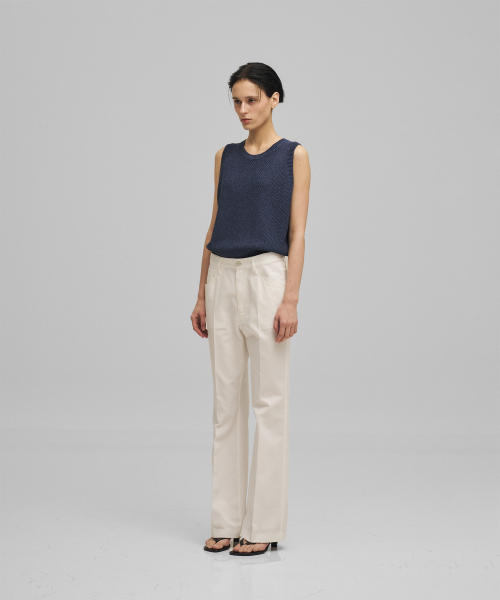 ANOTHER OFFICE WOMEN(アナザー オフィス ウーマン)の「w. Tailored Twill Bootcut Pants (Off White)(その他パンツ・レディース・その他・36/34)」の2枚目の写真