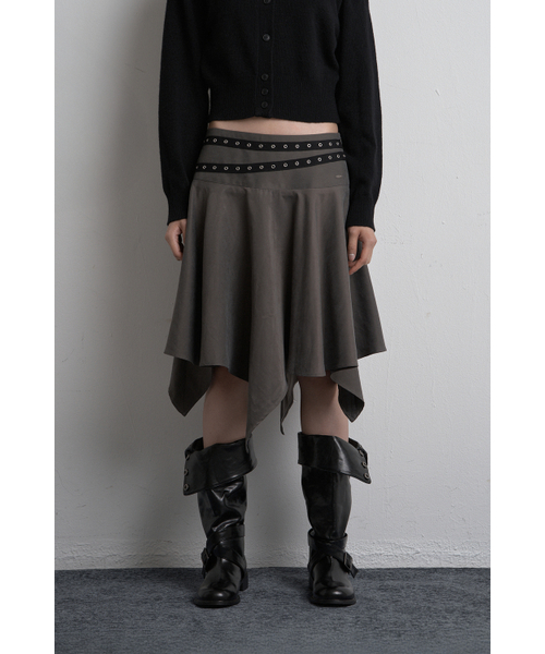 SYNERJYN(シナジン)の「EYELET UNBALANCED MIDI SKIRT CHARCOAL(スカート・レディース・その他・MEDIUM/SMALL)」の1枚目の写真