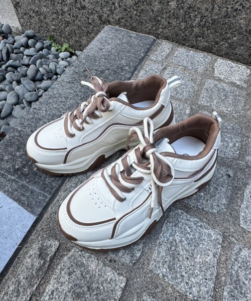 Shoes in Closet（シューズインクローゼット）の「厚底 ボリューム ツートーンカラー ダブルシューレース スニーカー 399（スニーカー・レディース・グレー/ベージュ・LL/S/M/L）」の7枚目の写真