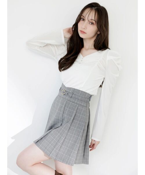 dazzlin(ダズリン)の「Vカットミニプリーツスカート(スカート・レディース・アイボリー/チャコールグレー/その他1/ブラック・MEDIUM/SMALL)」の5枚目の写真