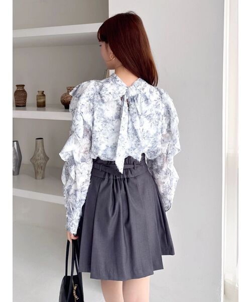 dazzlin(ダズリン)の「Vカットミニプリーツスカート(スカート・レディース・アイボリー/チャコールグレー/その他1/ブラック・MEDIUM/SMALL)」の9枚目の写真