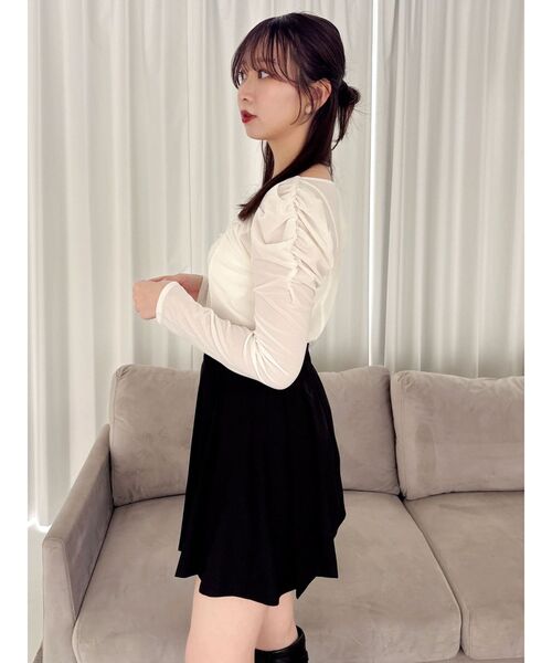 dazzlin(ダズリン)の「Vカットミニプリーツスカート(スカート・レディース・アイボリー/チャコールグレー/その他1/ブラック・MEDIUM/SMALL)」の13枚目の写真