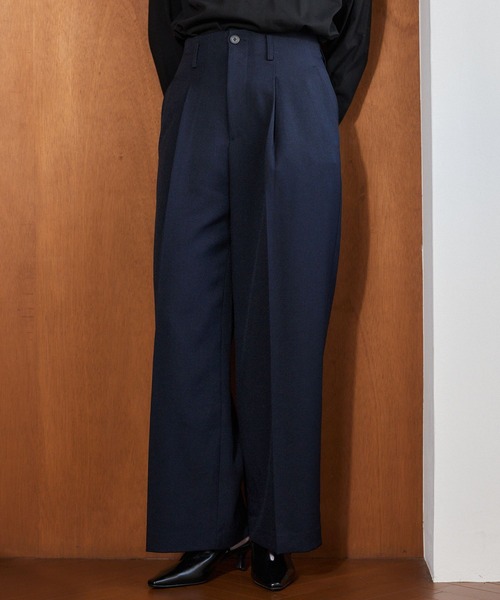 mysty woman（ミスティウーマン）の「インナーベルトストレートパンツ 636977（その他パンツ・レディース・ベージュ/ベージュ系その他/ネイビー・MEDIUM/SMALL）」の3枚目の写真